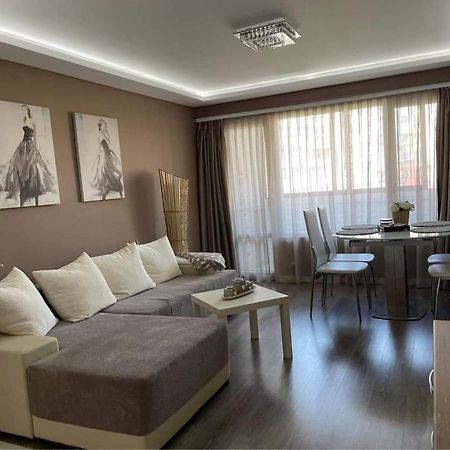 My Sweet Home Burgas City Eksteriør billede