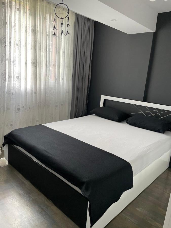My Sweet Home Burgas City Eksteriør billede